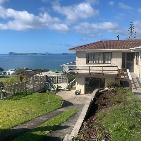 Paku Peak Ocean View Apartment 타이루아 외부 사진