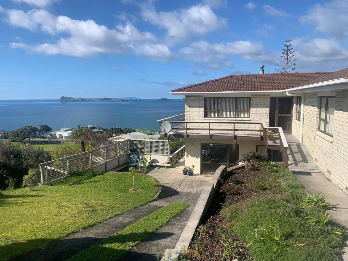 Paku Peak Ocean View Apartment 타이루아 외부 사진