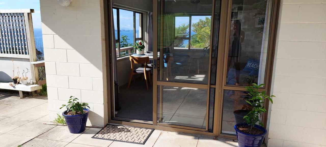 Paku Peak Ocean View Apartment 타이루아 외부 사진